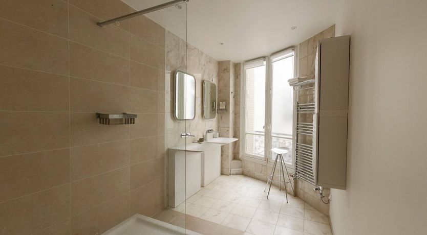 Photo of Noble Grandeur