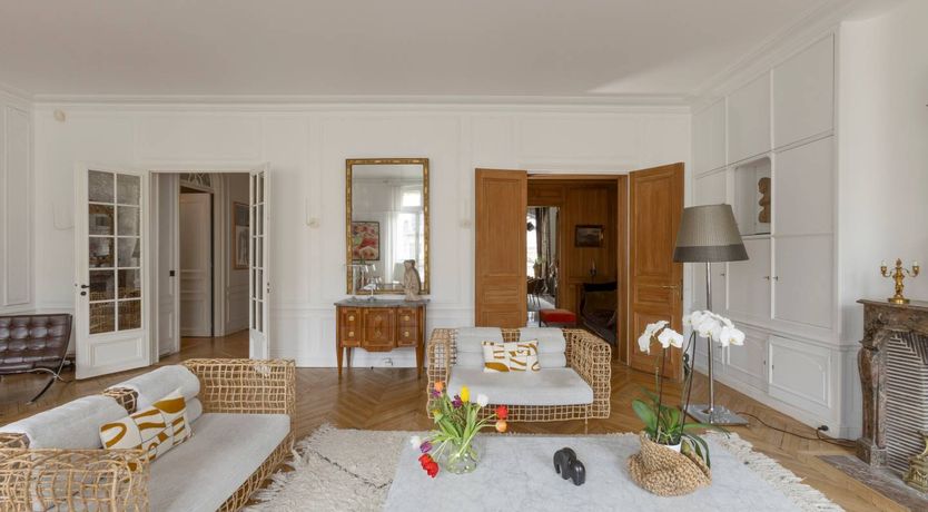 Photo of Noble Grandeur