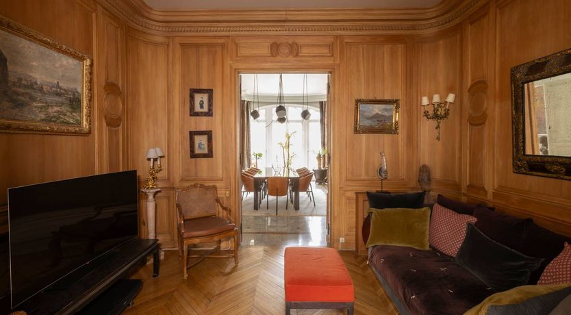 Photo of Noble Grandeur