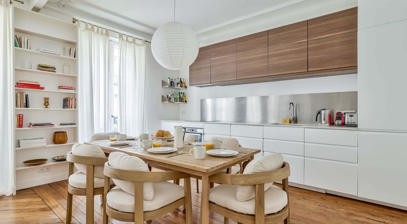 Photo of Parisian Poet