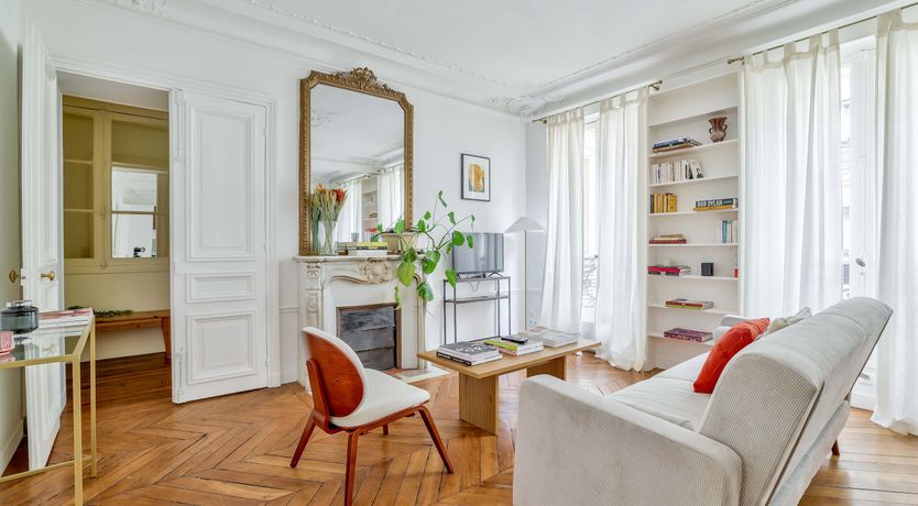 Photo of Parisian Poet