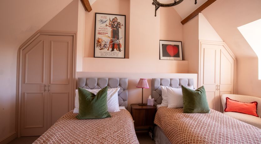 Photo of Cotswolds Country Cottage