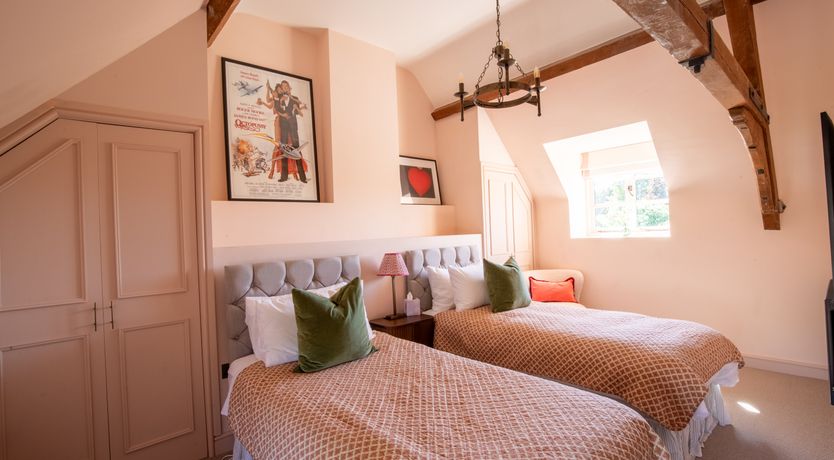 Photo of Cotswolds Country Cottage