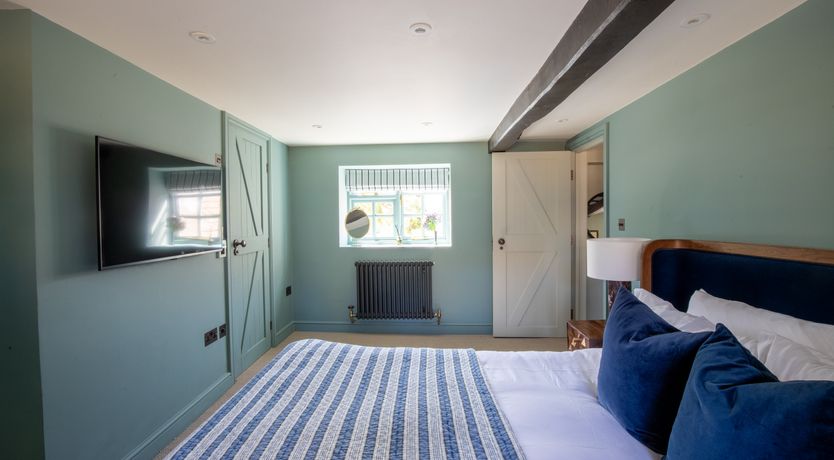 Photo of Cotswolds Country Cottage