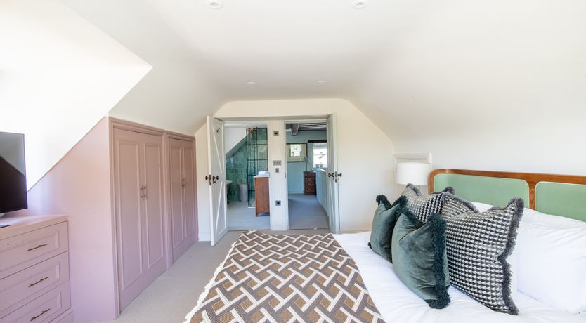 Photo of Cotswolds Country Cottage