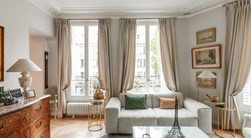 Photo of Golden Alcove