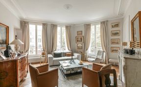 Photo of Golden Alcove