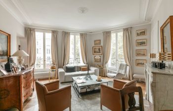 Golden Alcove Holiday Home