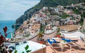 Photo of Coastal Glamour