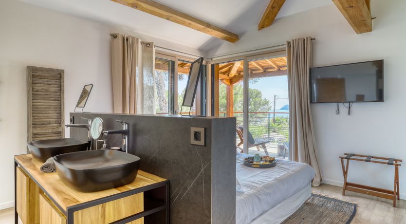 Photo of Picturesque Dreams