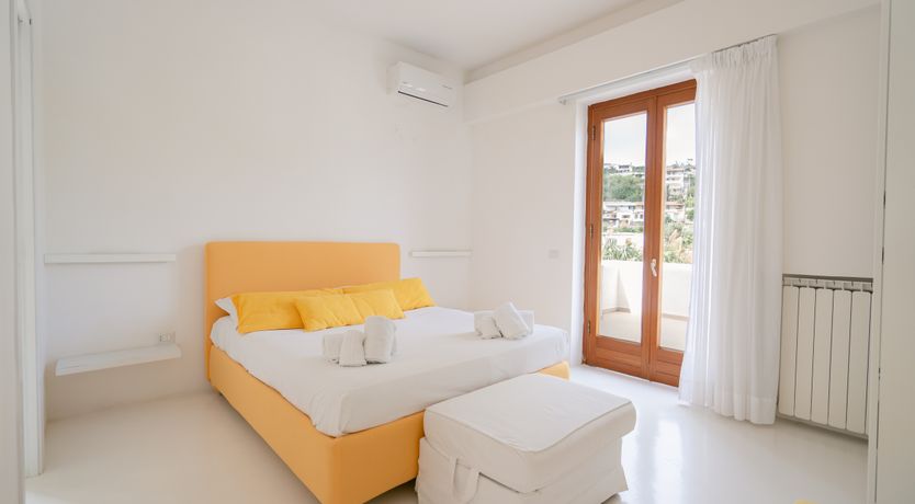 Photo of Pearl Island