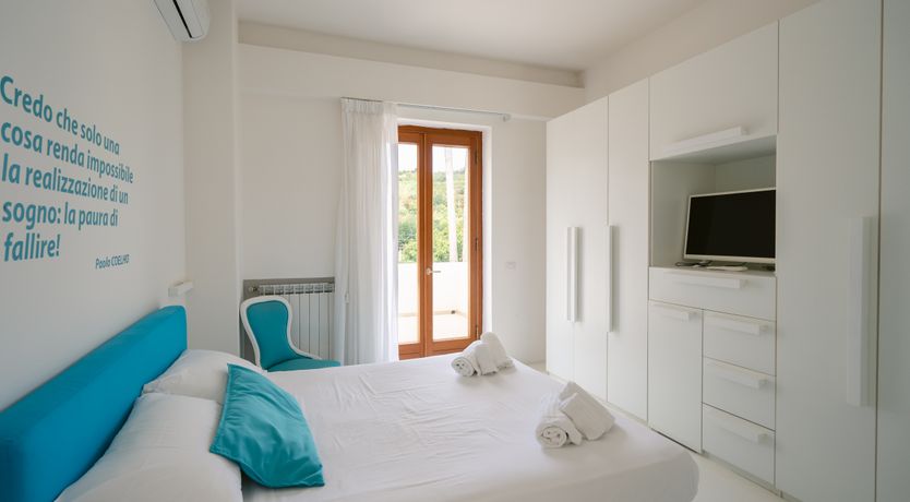 Photo of Pearl Island