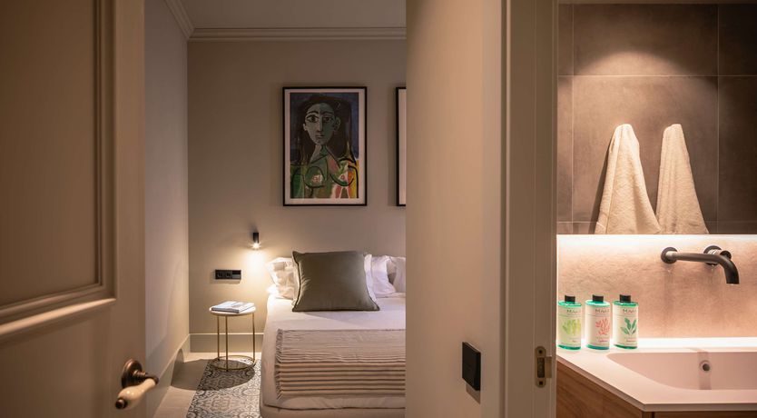 Photo of City's Charm