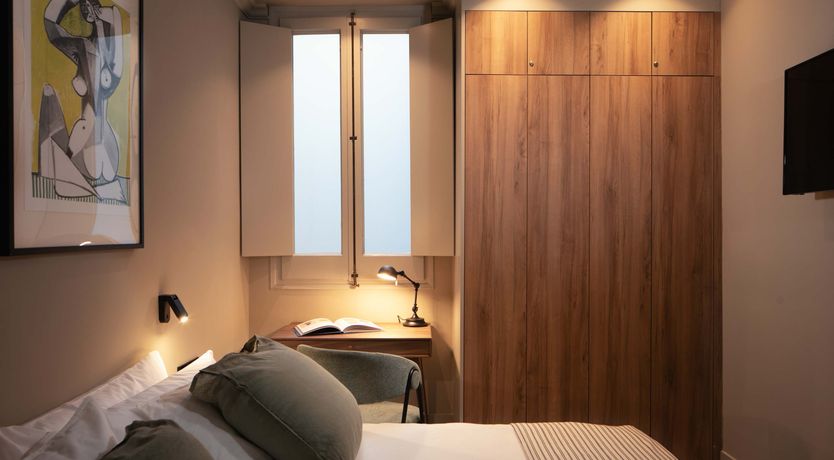 Photo of City's Charm