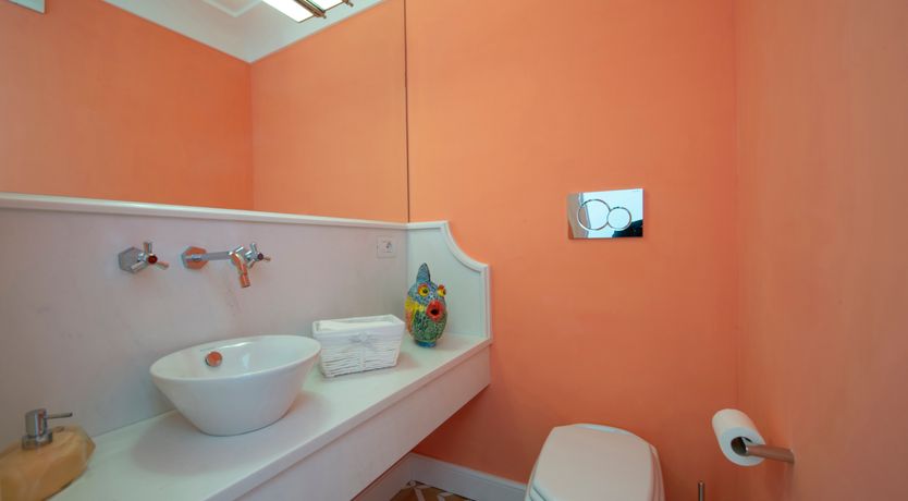 Photo of The Charming Abode