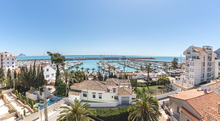 Photo of A Nautical Horizon