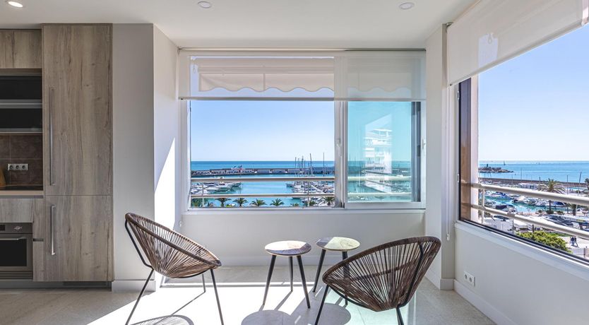 Photo of A Nautical Horizon