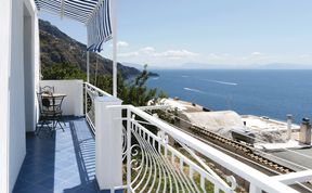 Photo of Charming Shore