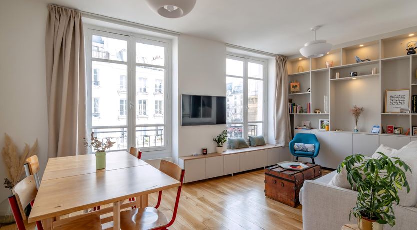 Photo of Parisian Glimmer