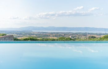 Lovely Umbrian Abode Holiday Home