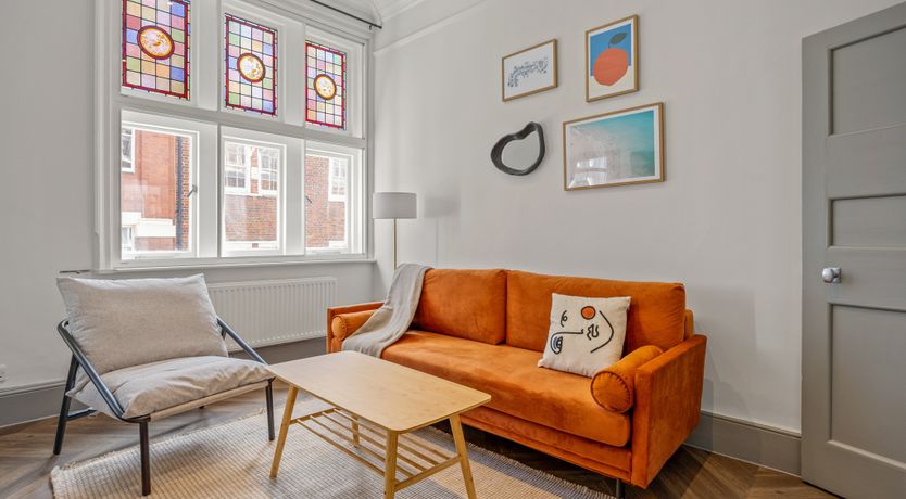 Photo of Opera Jewel