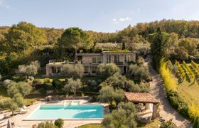 Photo of charming-place