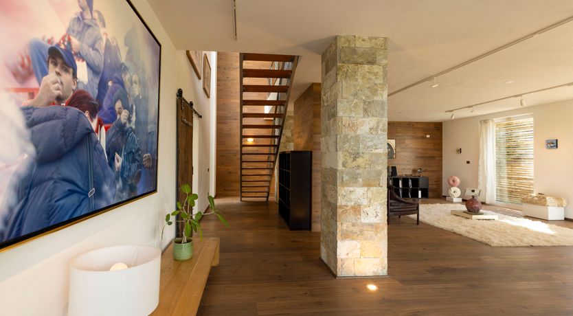 Photo of Charming Place