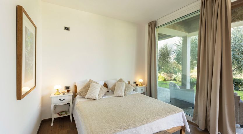 Photo of Charming Place