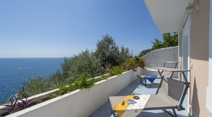 Photo of Between the Sea & Sky