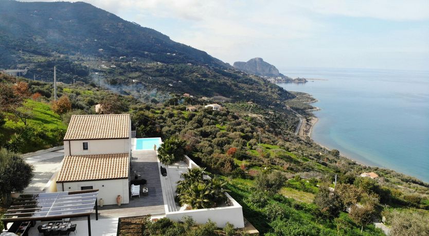 Photo of Sea View Place