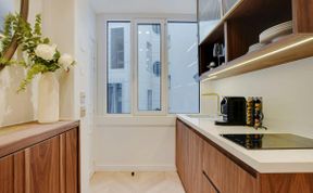 Photo of Marble & Mouldings