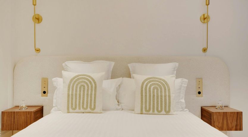 Photo of Marble & Mouldings