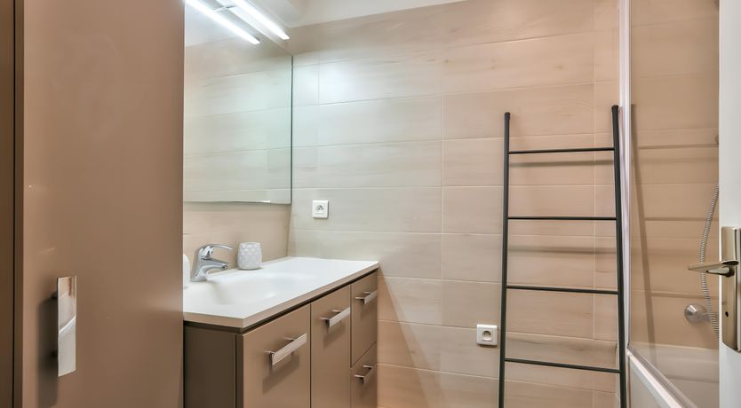 Photo of Premier Jewel