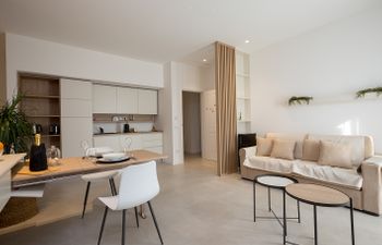 Coastal Sun Escape Holiday Home