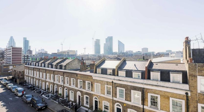 Photo of East London Skies