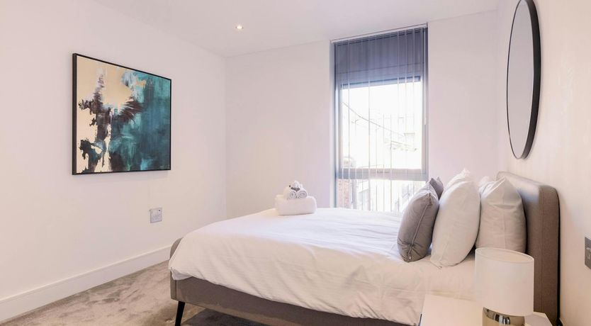 Photo of East London Skies