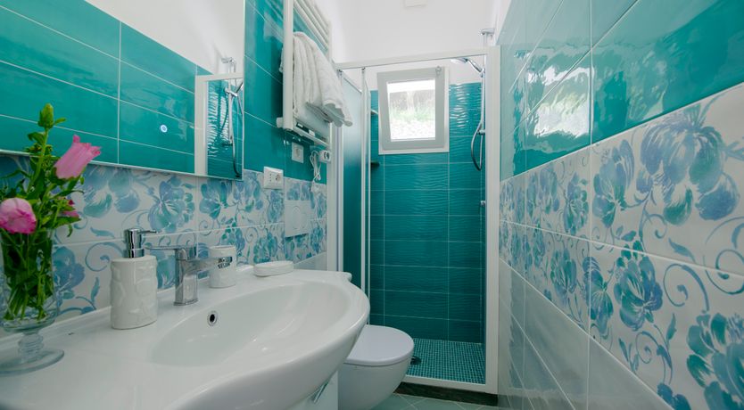 Photo of Citrus & Crimson