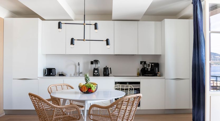 Photo of The Riviera Breeze