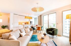 Photo of pastel-parisian-jewel