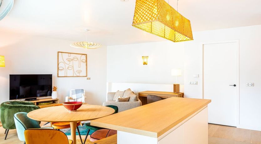 Photo of Pastel Parisian Jewel