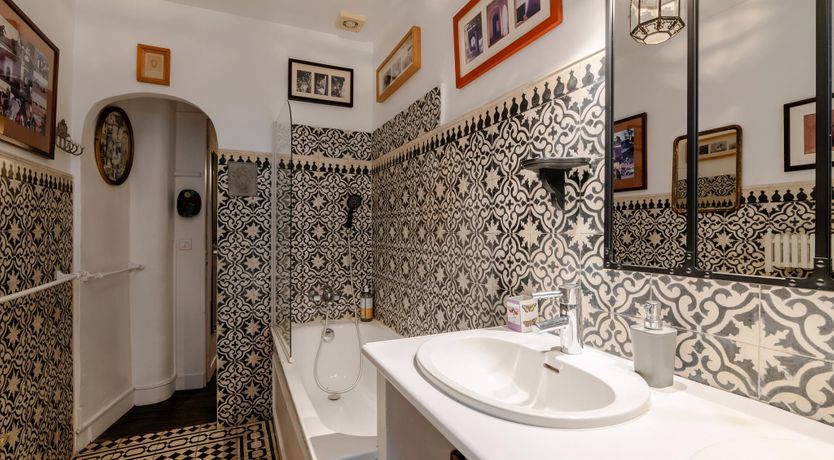 Photo of Old Majestic Oasis