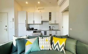 Photo of Artsy Locales