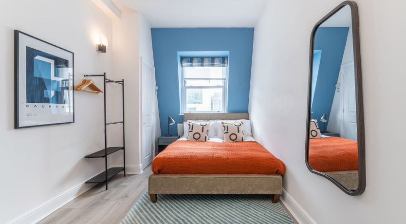 Photo of Tower Bridge Belle