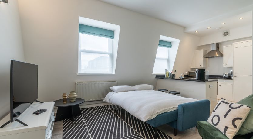 Photo of Tower Bridge Belle