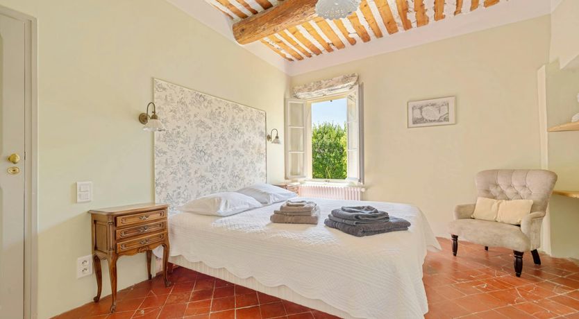 Photo of The House of Happiness