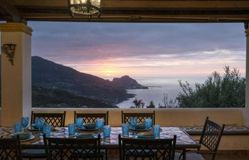 Coastal Sicily Holiday Home