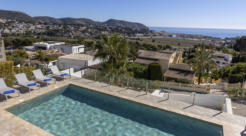 Photo of The Seaside Story