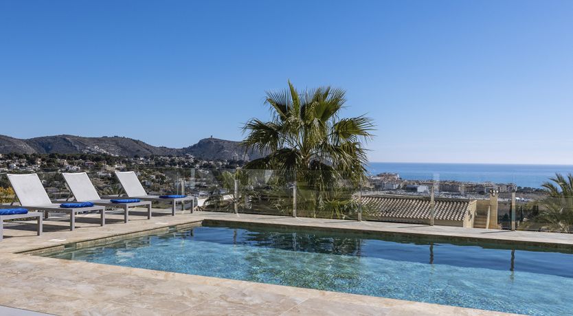 Photo of The Seaside Story