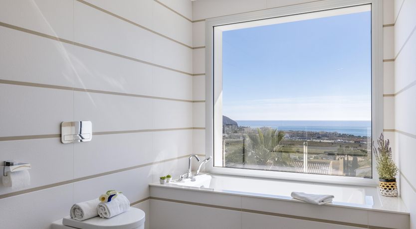 Photo of The Seaside Story