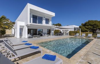 The Seaside Story Holiday Home